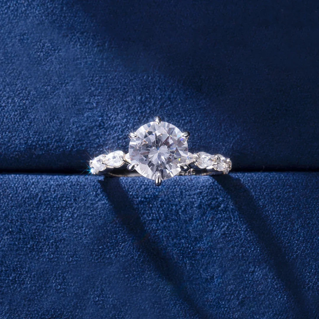 925 Sterling Silver Round Cut stone side Engagement Ring
